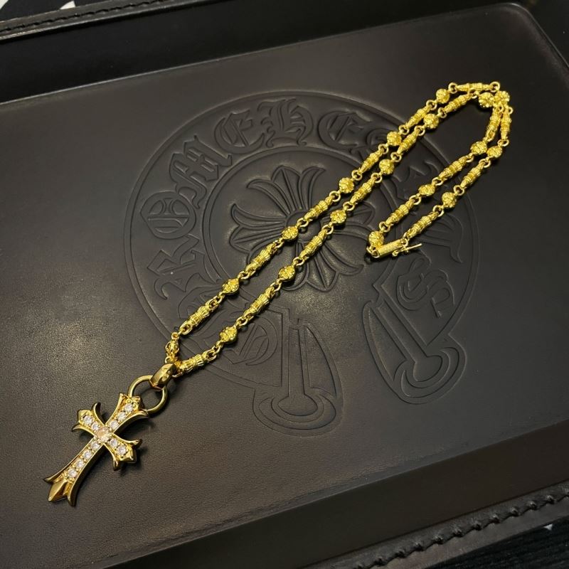 Ch*0me He**ts necklaces